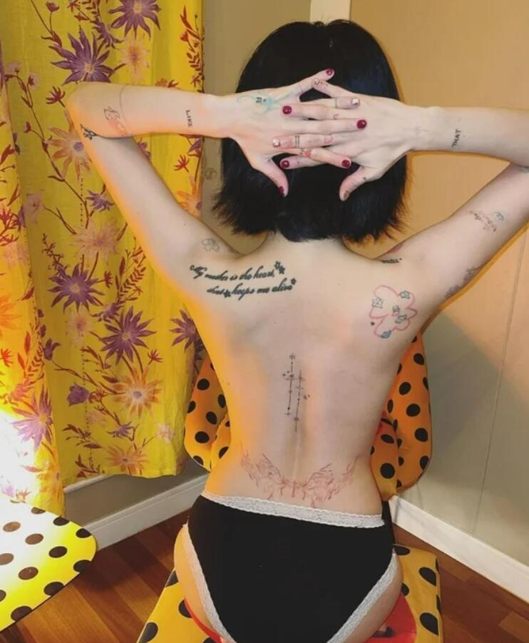 서큐버스 문신이란? 음문 자궁 문신 뜻, 의미, 이유, 종류, 디자인 알아보기